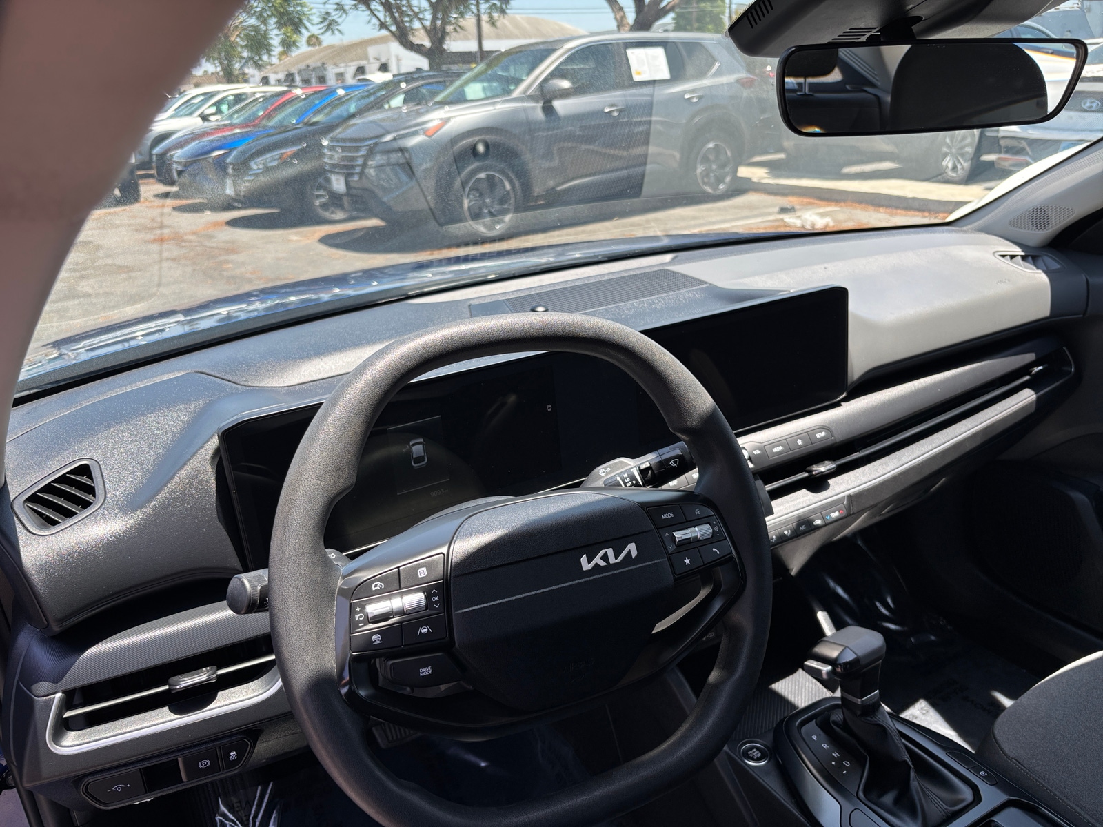 Thumbnail: 2025 Kia K4 - 3