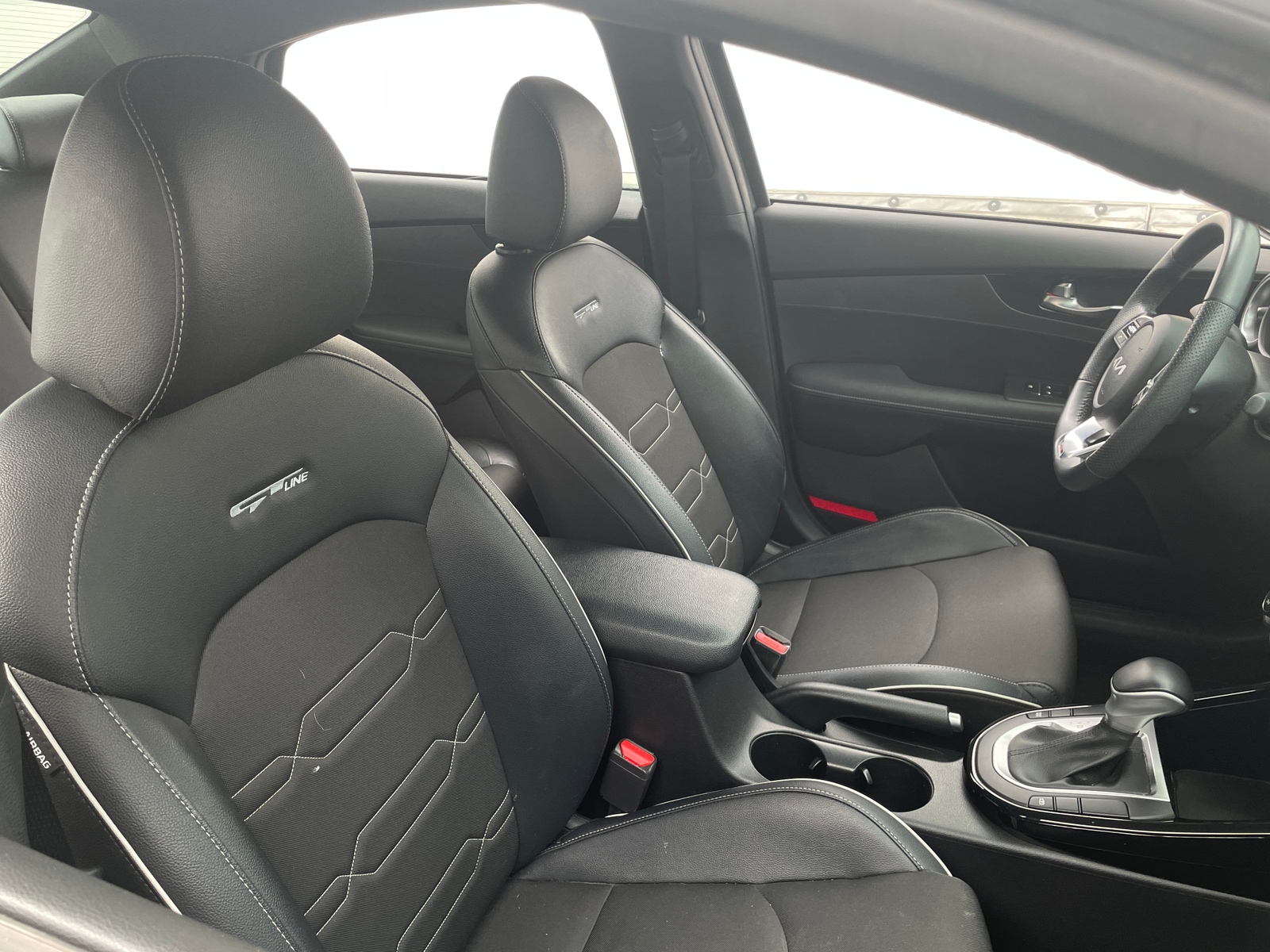 Thumbnail: 2023 Kia Forte - 2