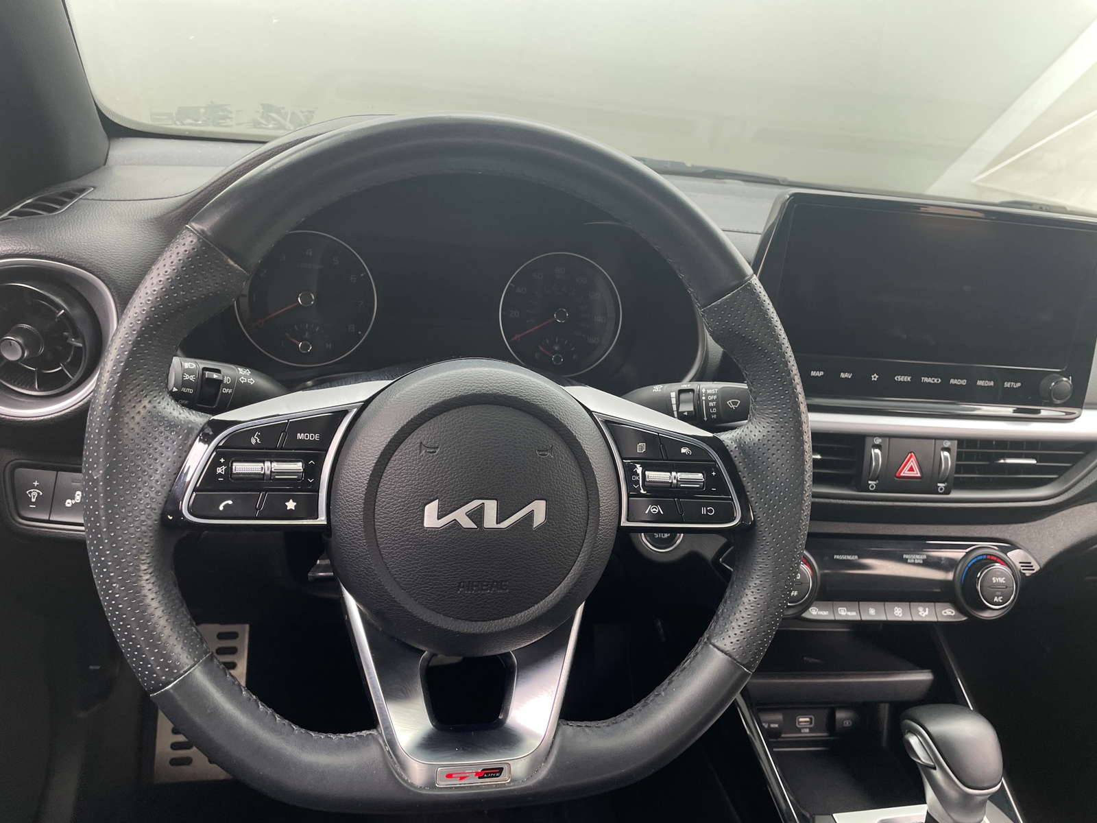 Thumbnail: 2023 Kia Forte - 5