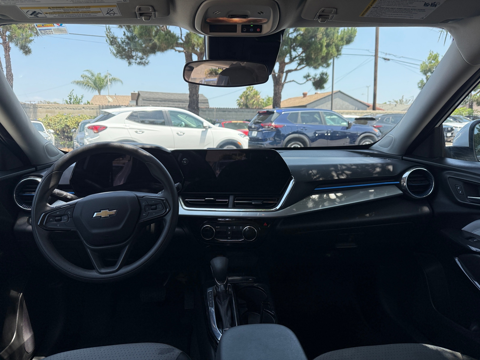 Thumbnail: 2025 Chevrolet Trax - 3