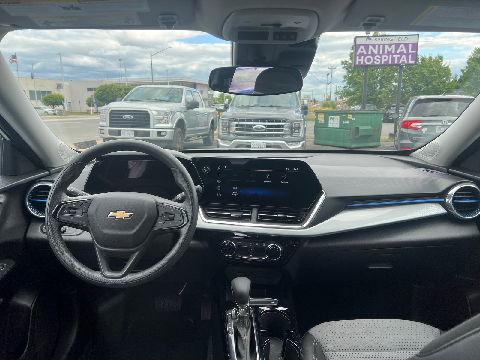 Thumbnail: 2025 Chevrolet Trax - 3