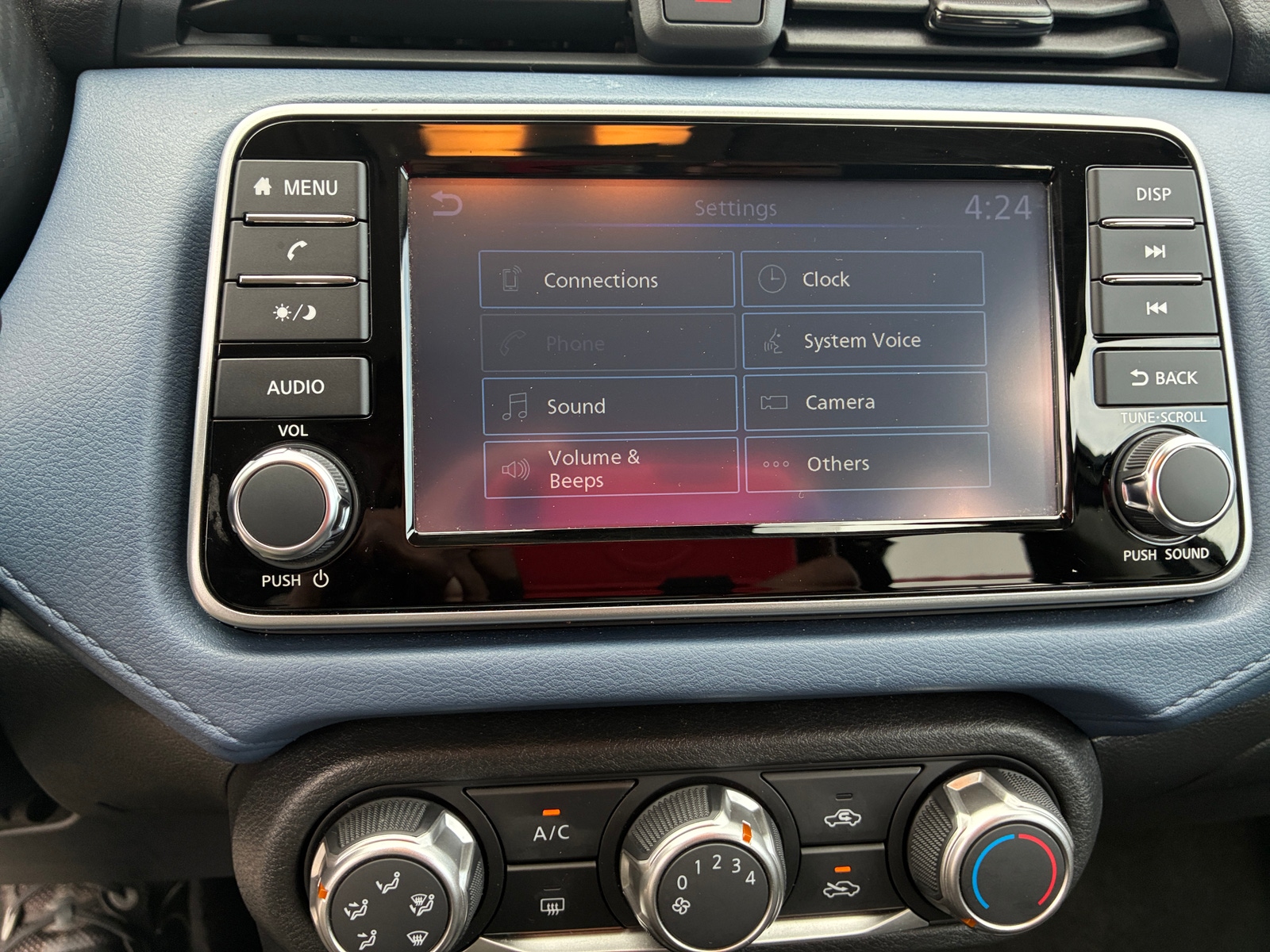 Thumbnail: 2025 Nissan Versa - 4