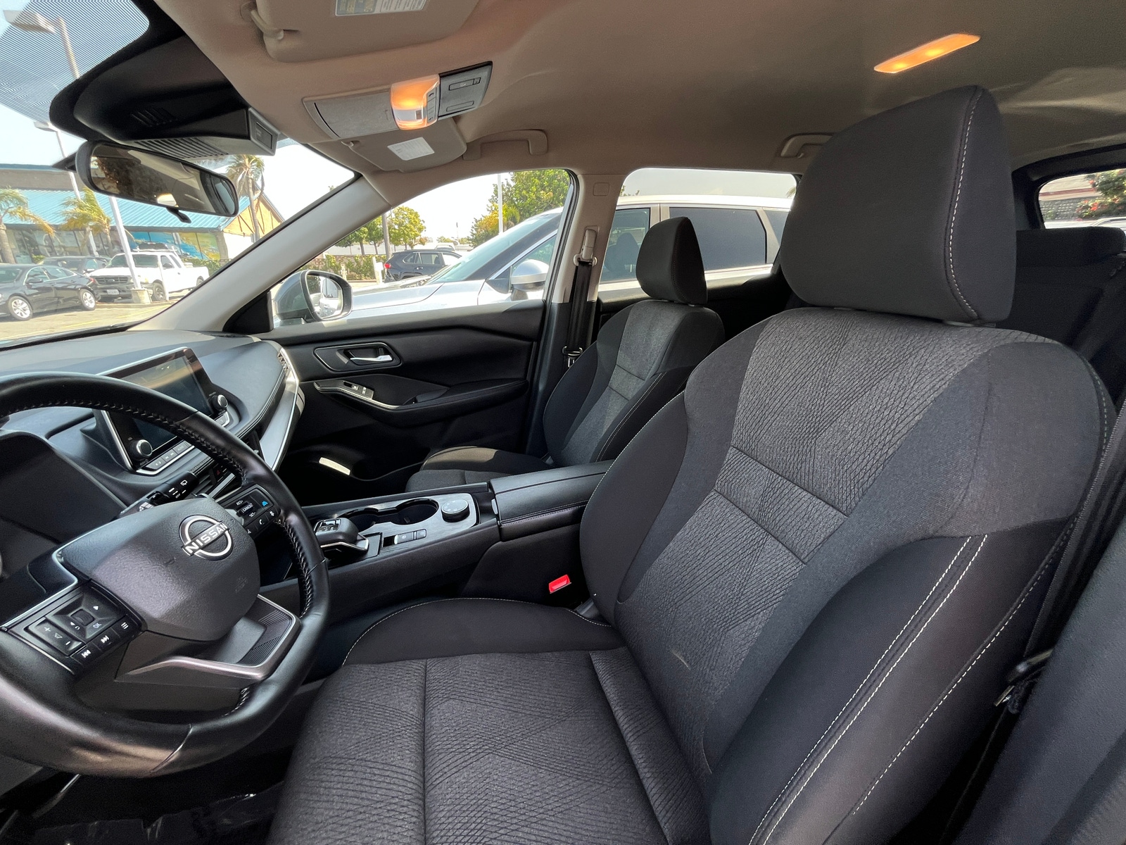 Thumbnail: 2025 Nissan Rogue - 2