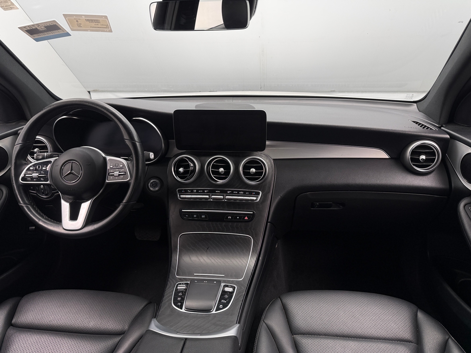 Thumbnail: 2022 Mercedes-Benz GLC - 2