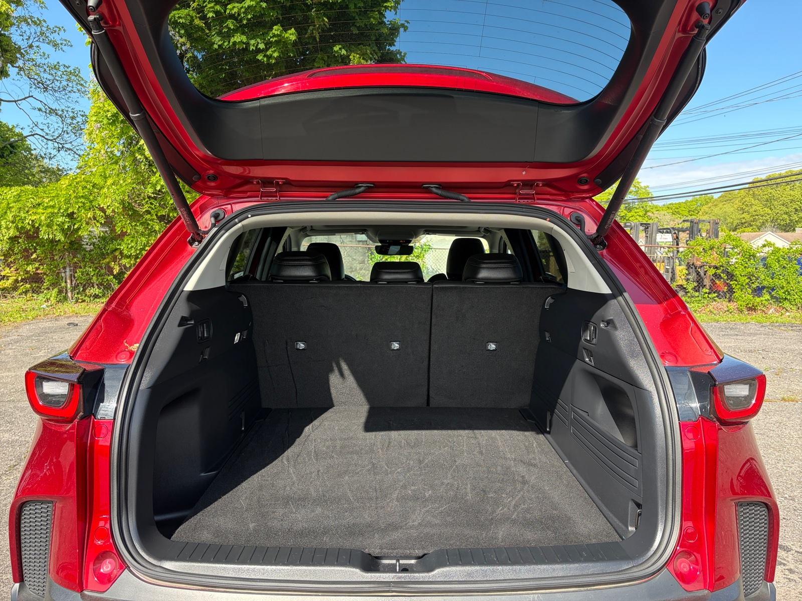 Thumbnail: 2025 Mazda CX-50 - 5