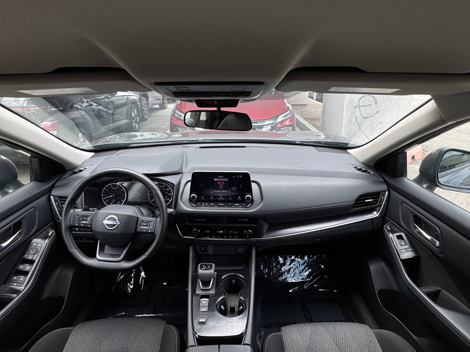 Thumbnail: 2025 Nissan Rogue - 3