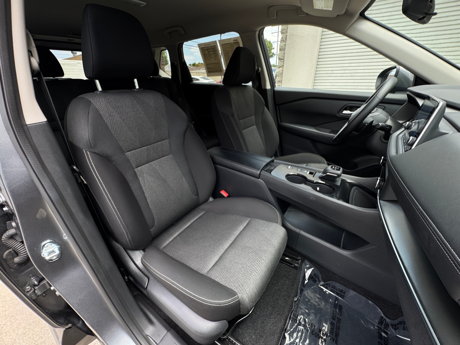 Thumbnail: 2025 Nissan Rogue - 2