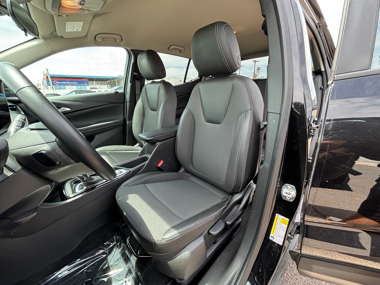 Thumbnail: 2025 Buick Encore GX - 2