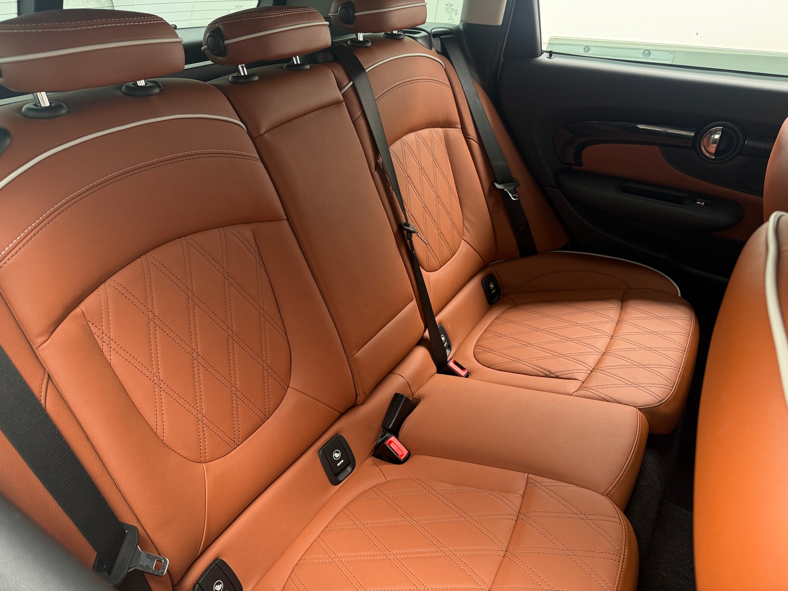 Thumbnail: 2022 MINI Cooper Clubman - 5