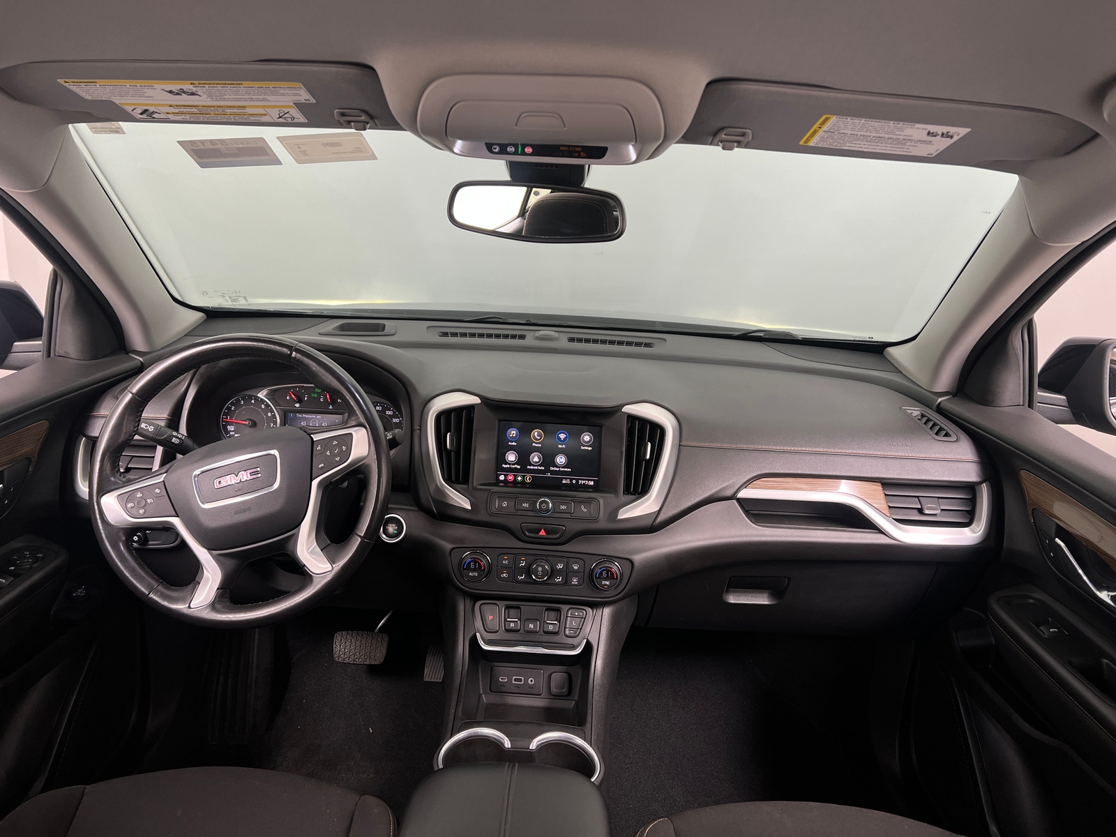 Thumbnail: 2021 GMC Terrain - 3