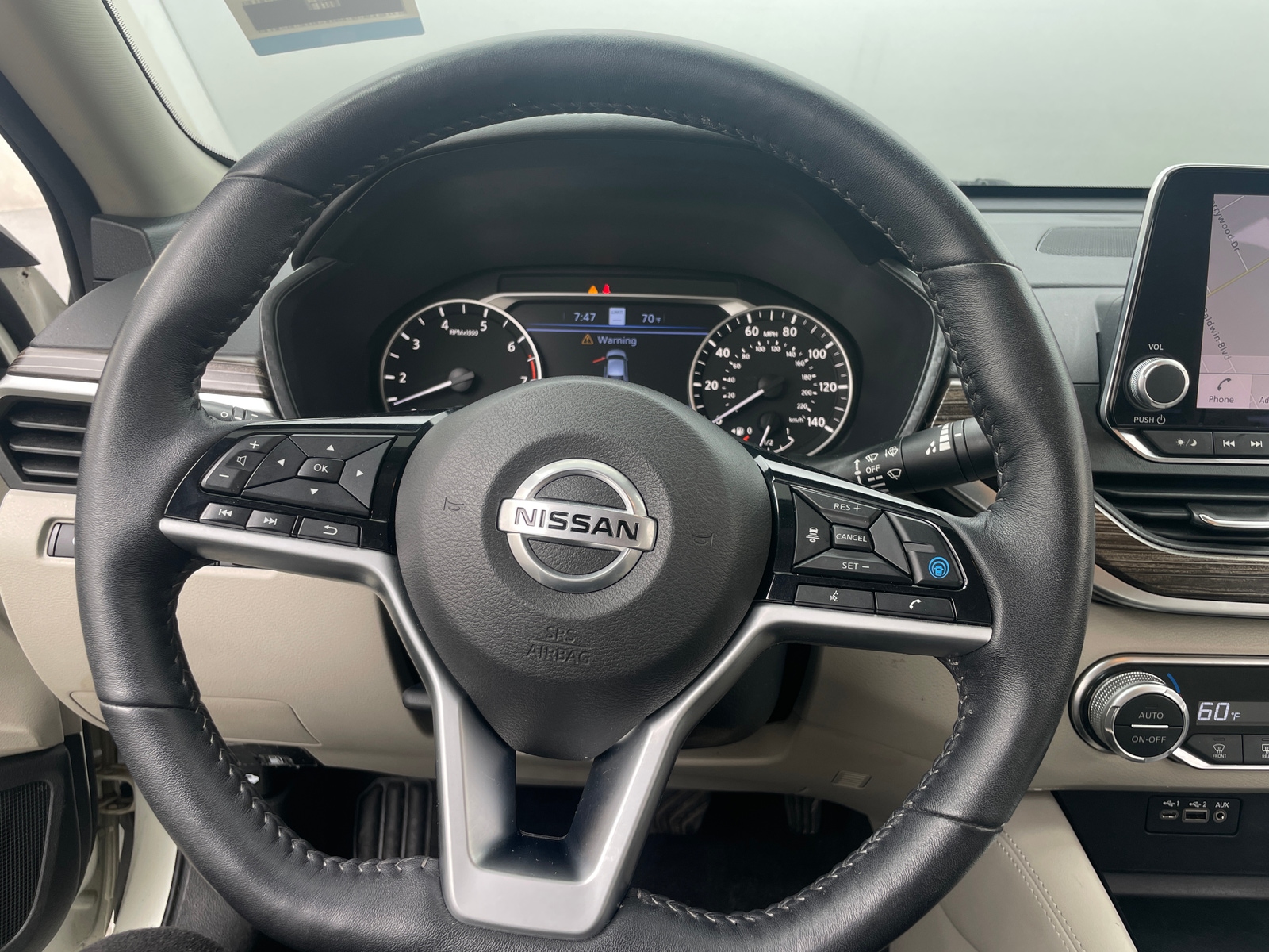 Thumbnail: 2022 Nissan Altima - 4