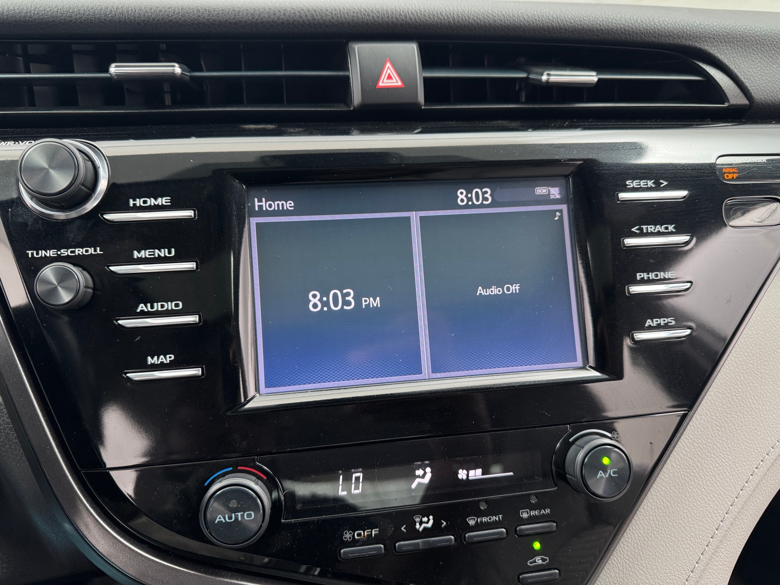 Thumbnail: 2019 Toyota Camry - 4