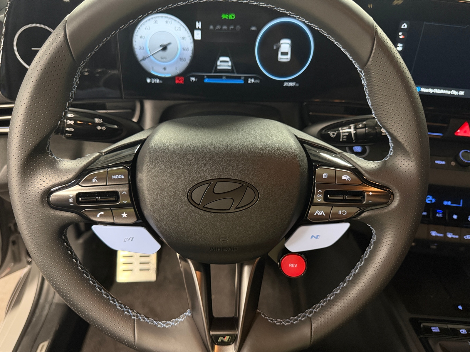 Thumbnail: 2025 Hyundai Elantra - 4
