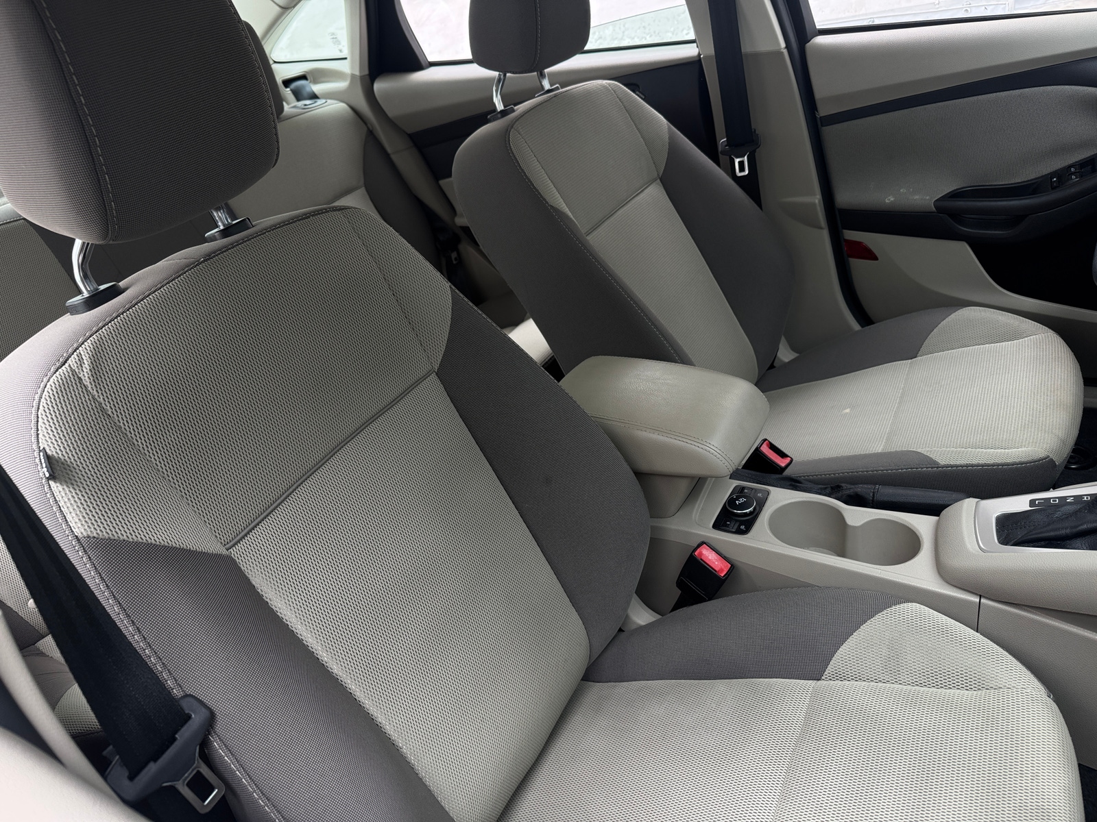 Thumbnail: 2012 Ford Focus - 2
