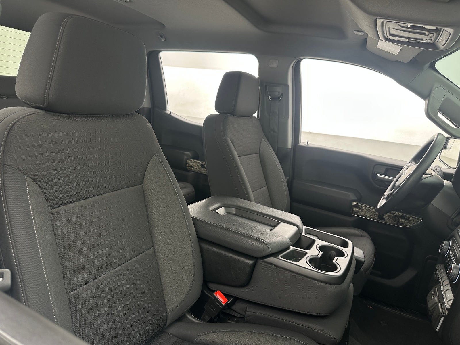 Thumbnail: 2024 Chevrolet Silverado 1500 - 2