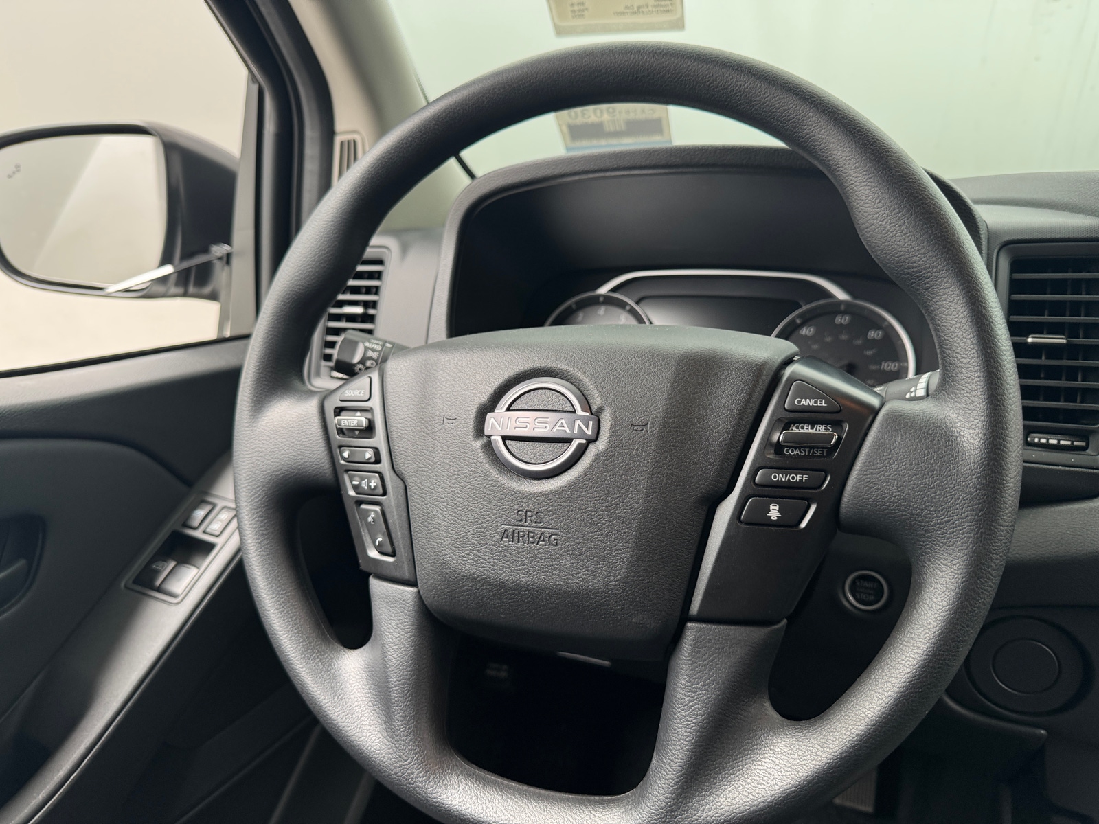 Thumbnail: 2024 Nissan Frontier - 5