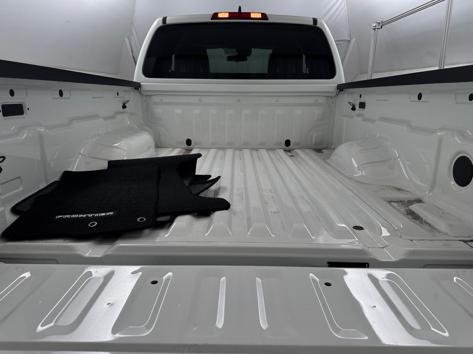 Thumbnail: 2024 Nissan Frontier - 7