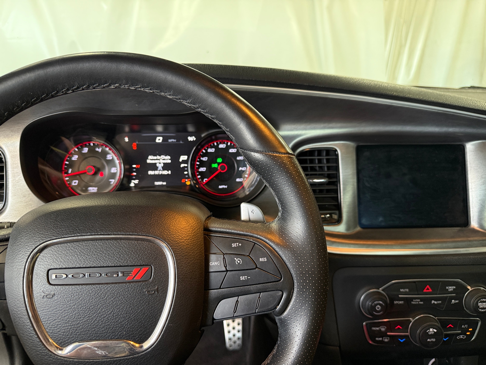 Thumbnail: 2018 Dodge Charger - 2