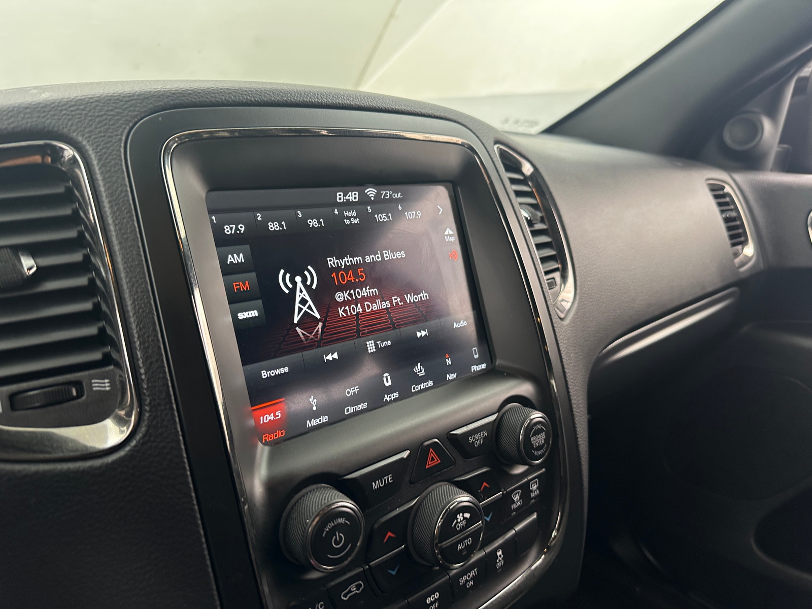 Thumbnail: 2019 Dodge Durango - 3