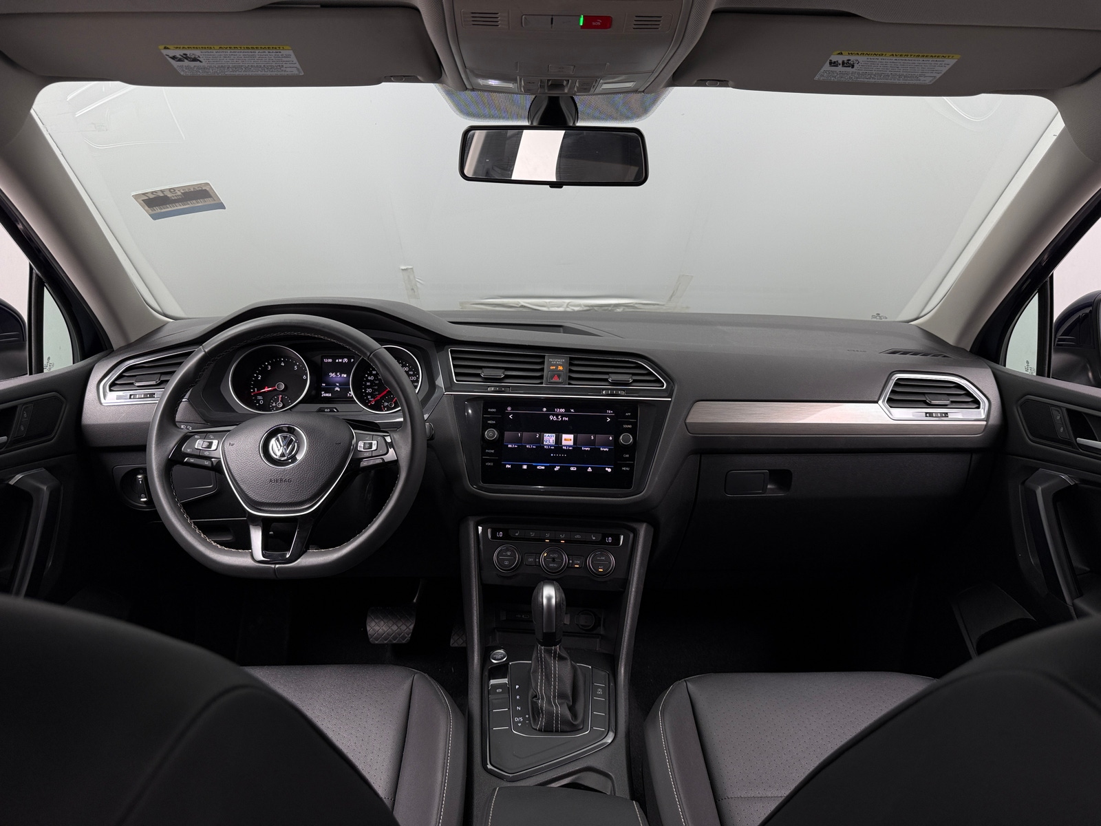 Thumbnail: 2021 Volkswagen Tiguan - 2