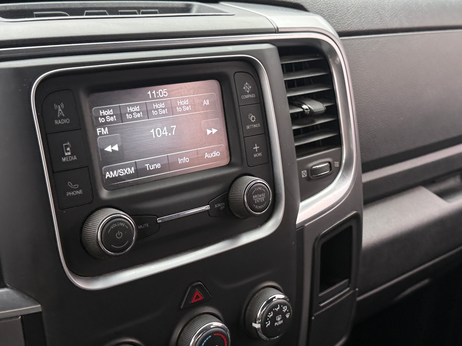Thumbnail: 2024 RAM 1500 Classic - 4