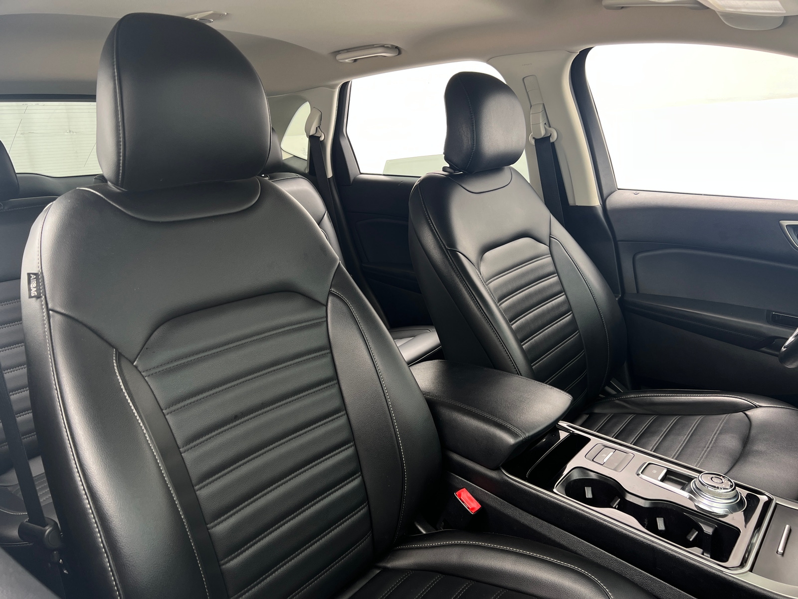 Thumbnail: 2019 Ford Edge - 2