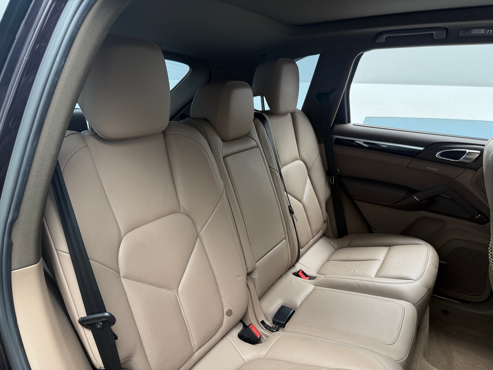 Thumbnail: 2012 Porsche Cayenne - 5