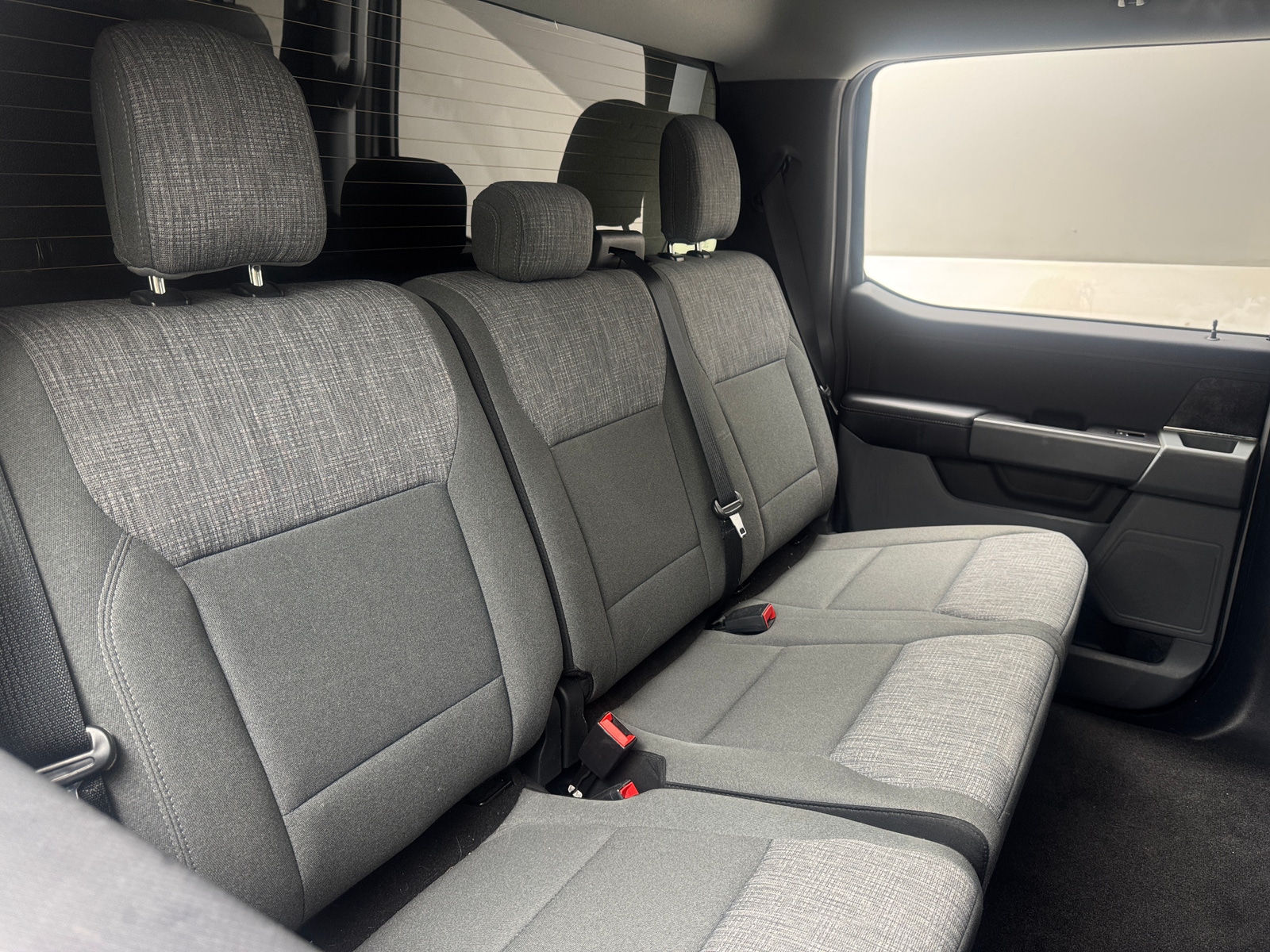 Thumbnail: 2021 Ford Econoline - 6