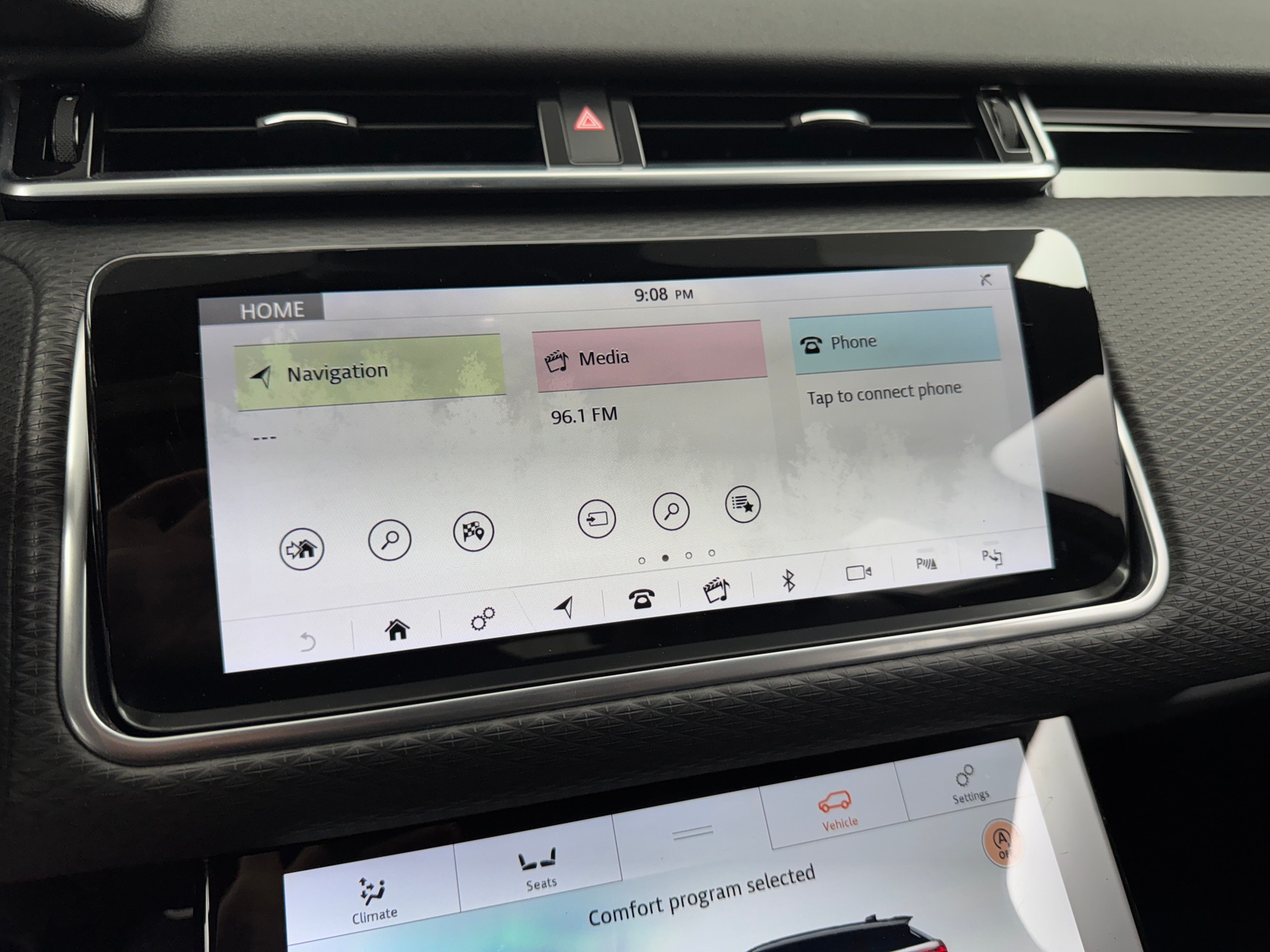 Thumbnail: 2019 Land Rover Range Rover Velar - 3