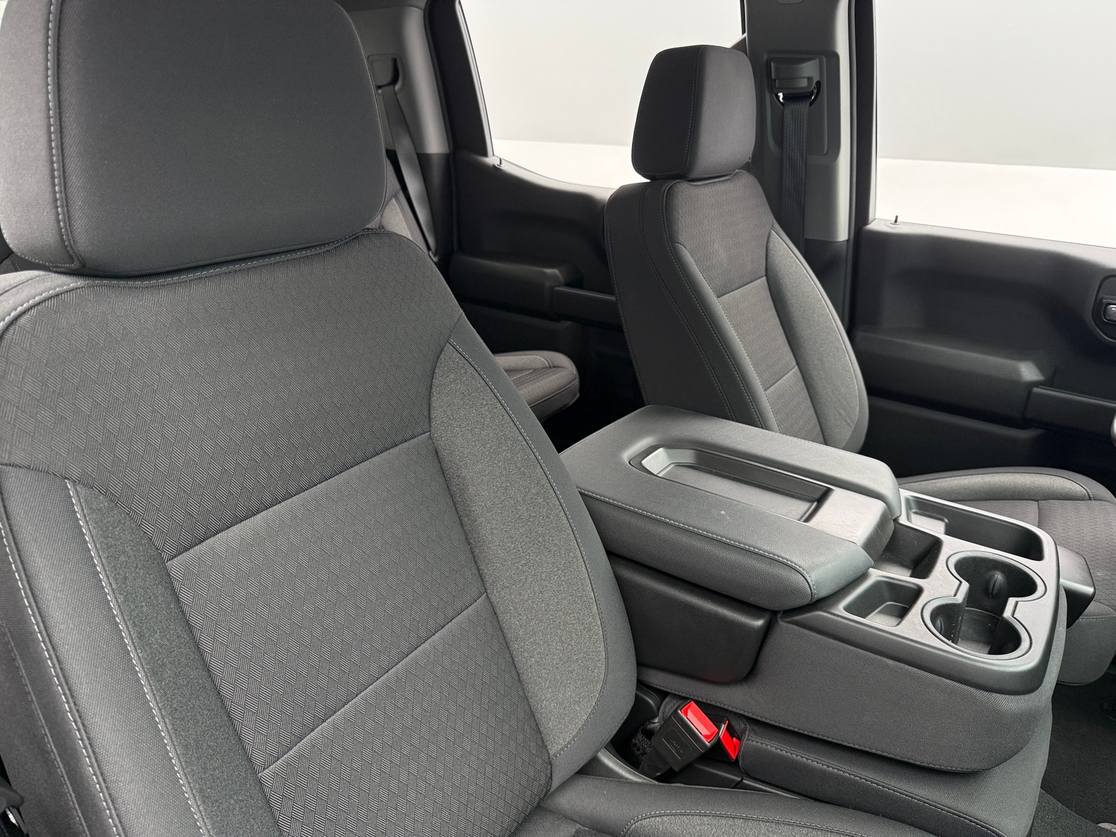 Thumbnail: 2025 Chevrolet Silverado 1500 - 2