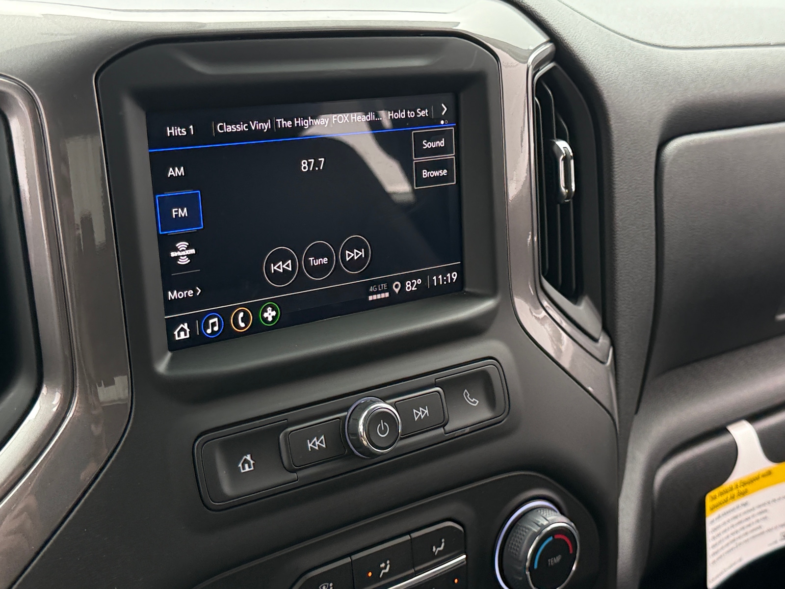 Thumbnail: 2025 Chevrolet Silverado 1500 - 4