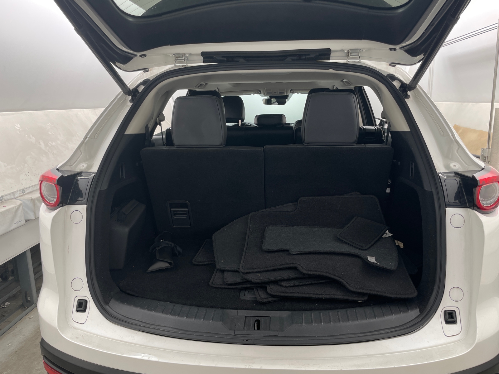 Thumbnail: 2023 Mazda CX-9 - 6