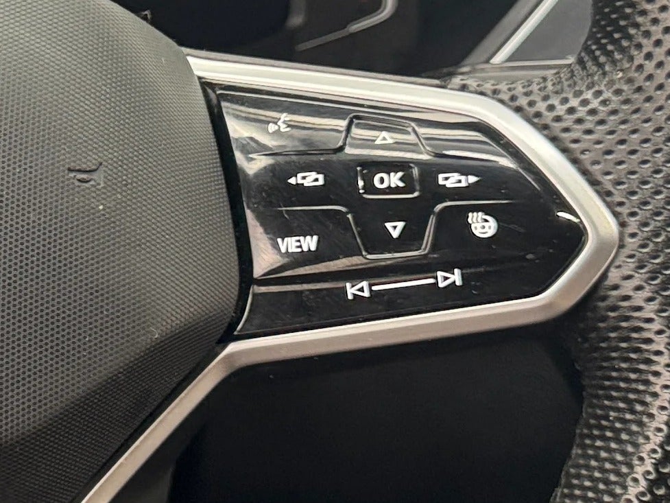2023 Volkswagen Tiguan SEL R-LINE - Photo 19