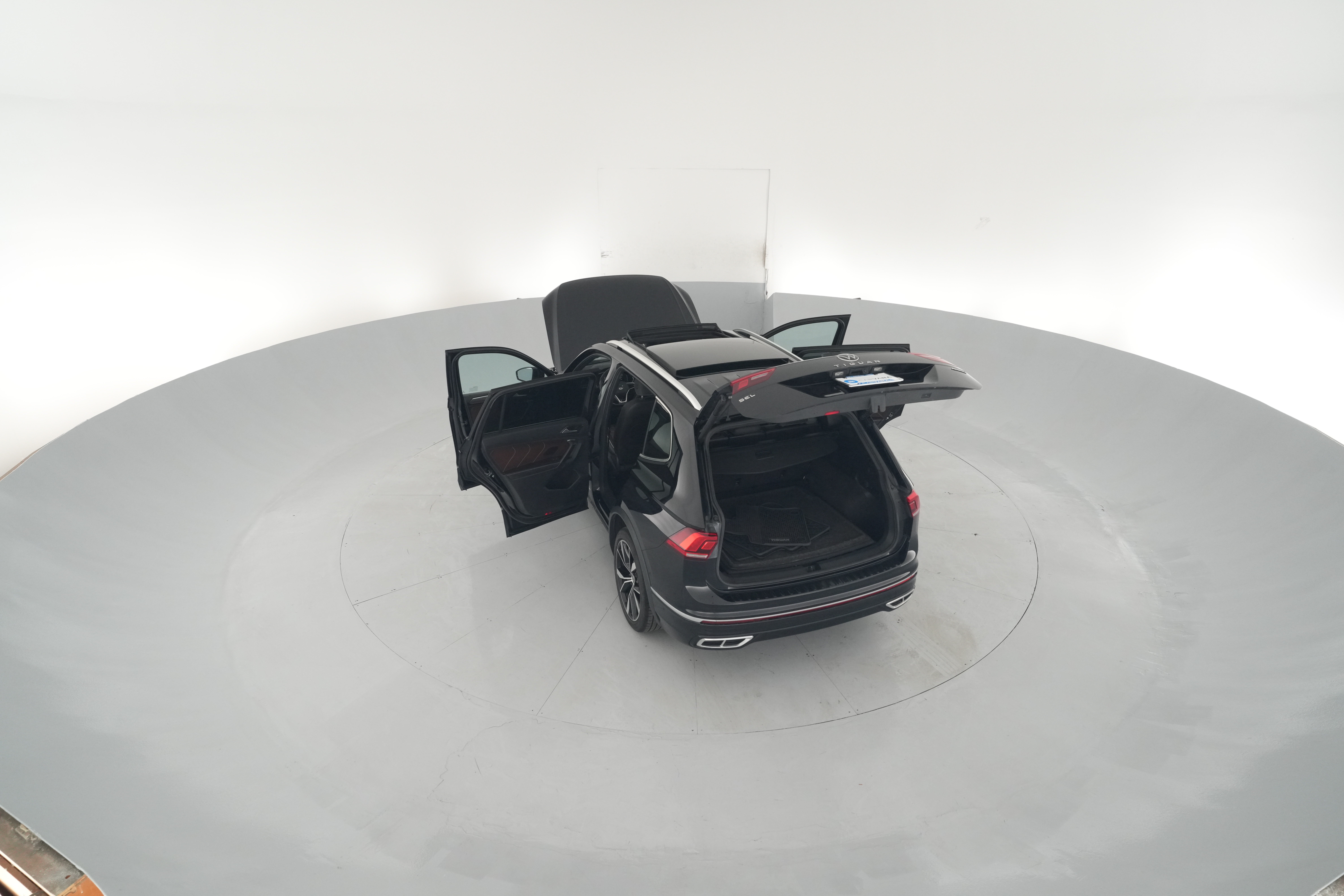 2023 Volkswagen Tiguan SEL R-LINE - Photo 50