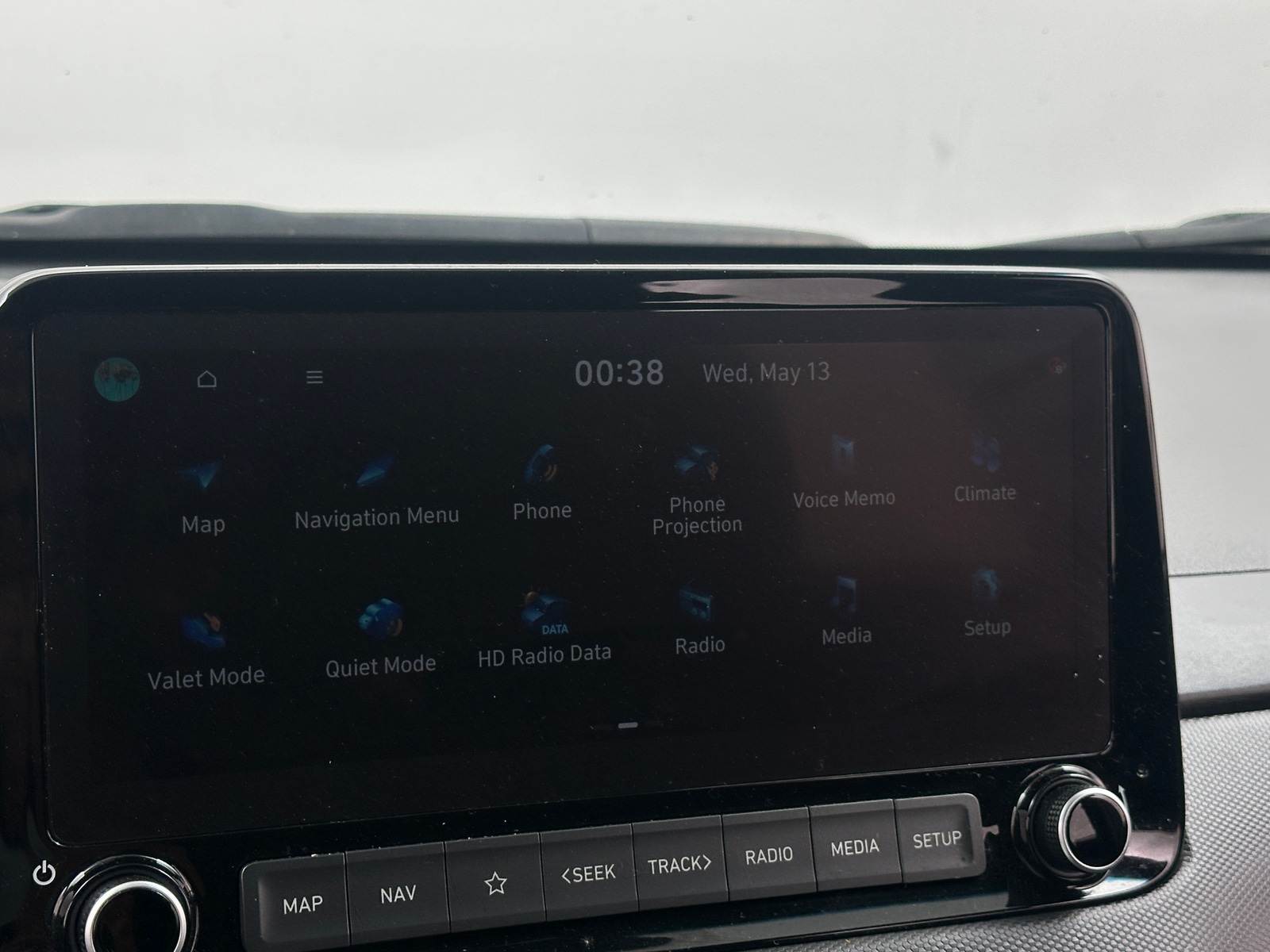 Thumbnail: 2022 Hyundai Kona - 4
