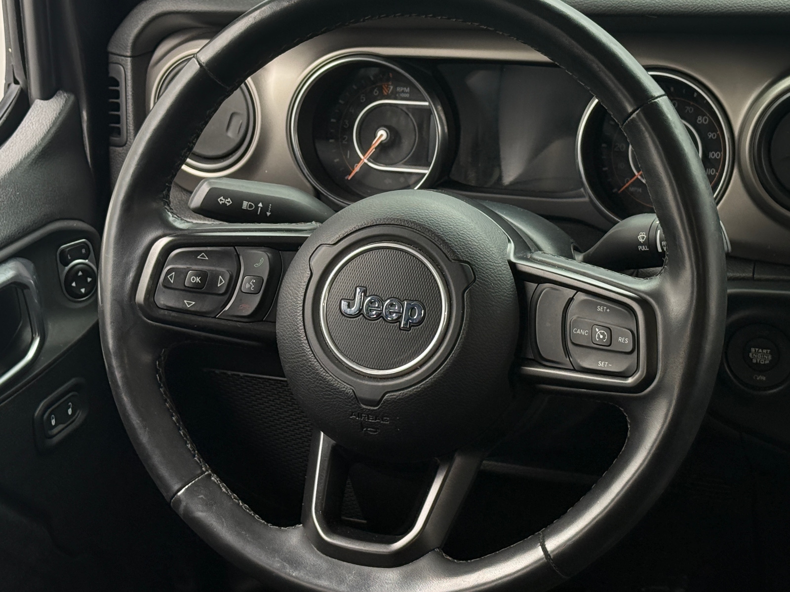 Thumbnail: 2020 Jeep Gladiator - 5