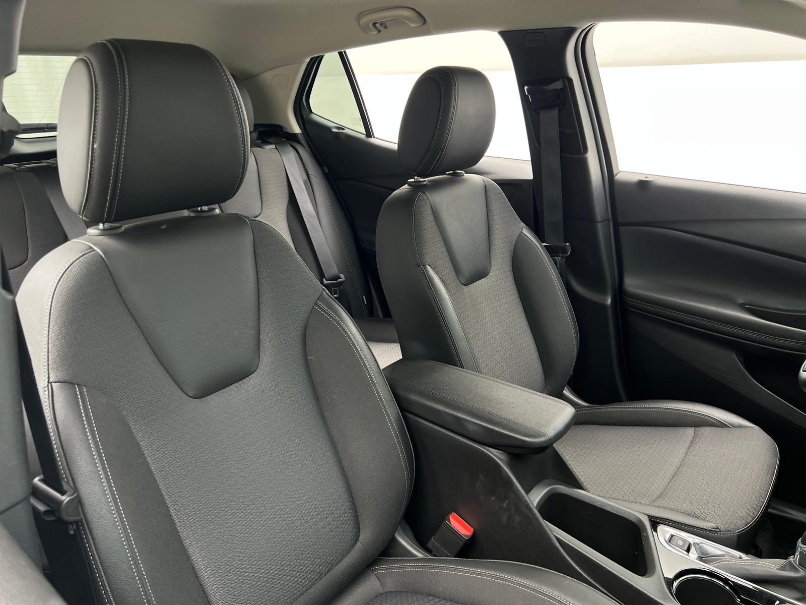 Thumbnail: 2025 Buick Encore GX - 2