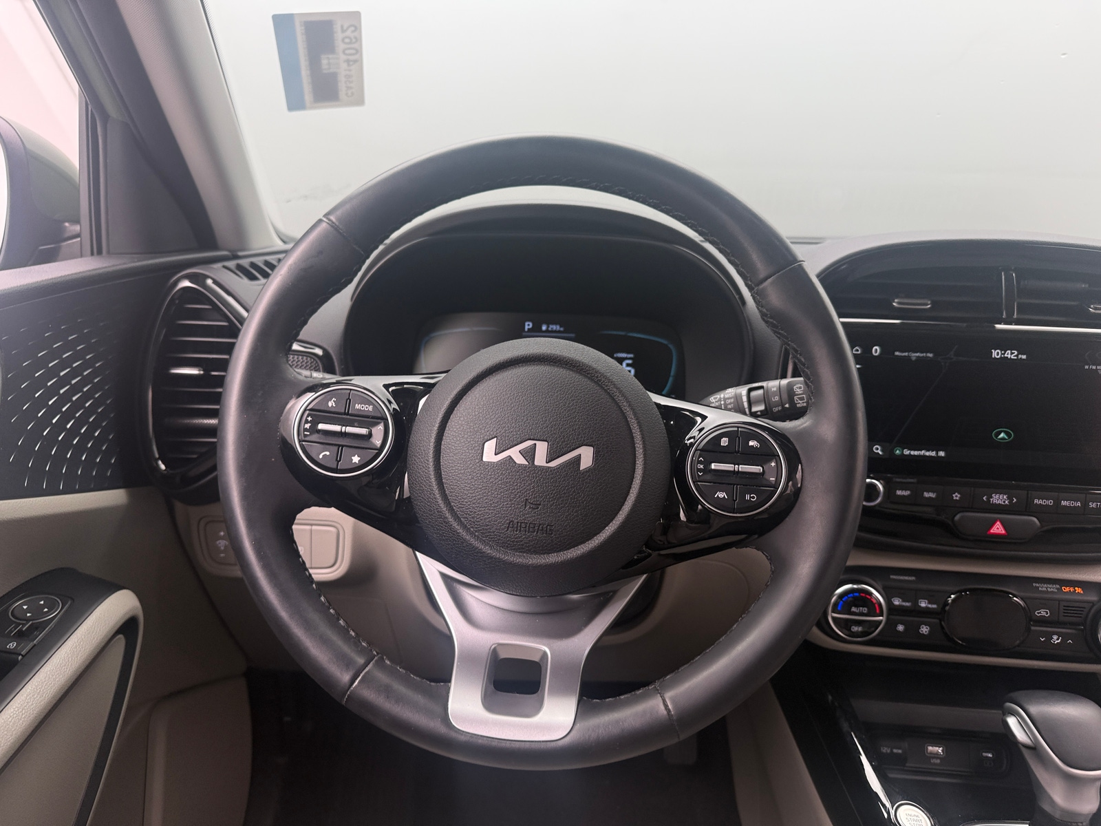 Thumbnail: 2023 Kia Soul - 5