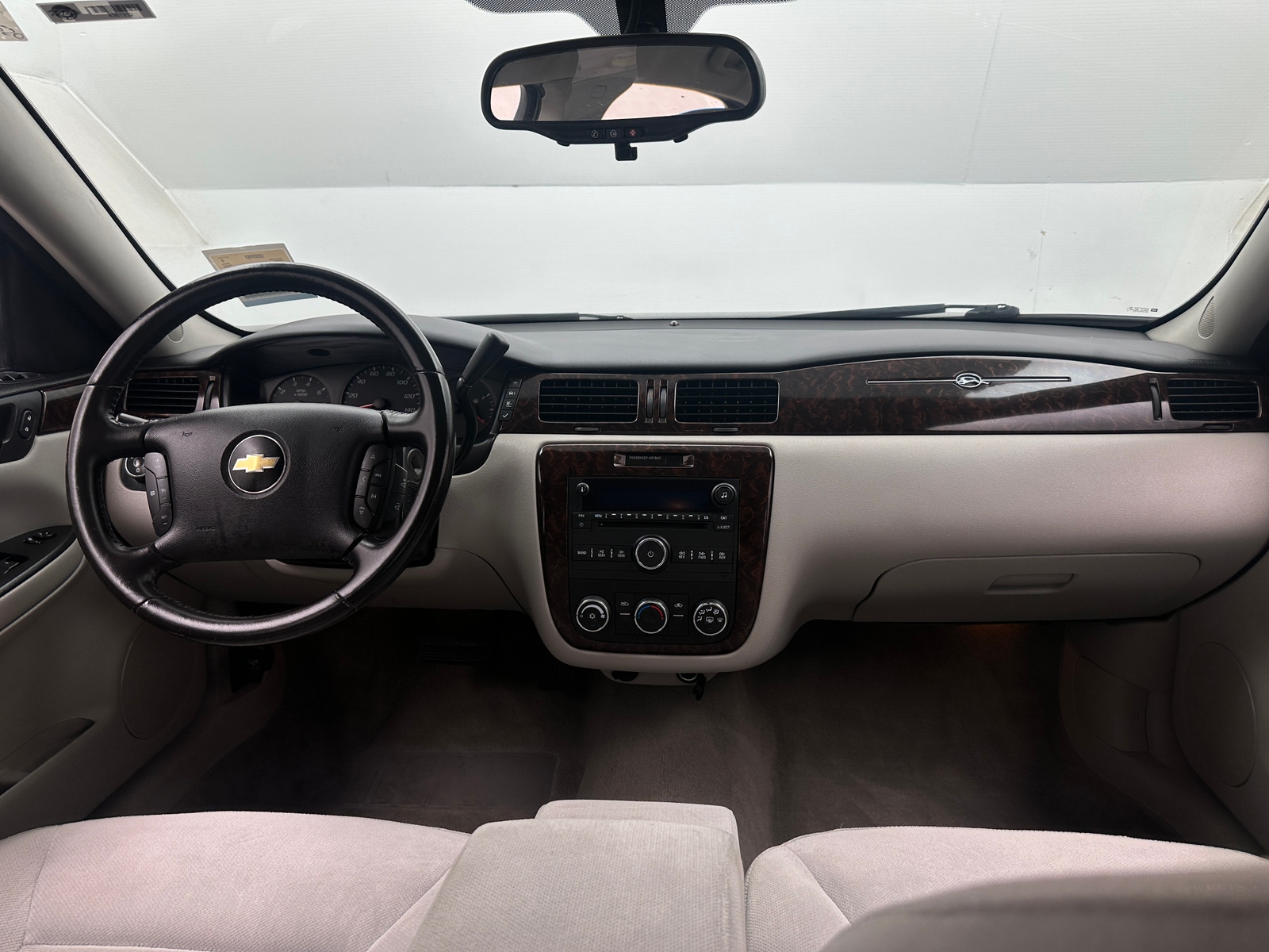 Thumbnail: 2012 Chevrolet Impala - 3