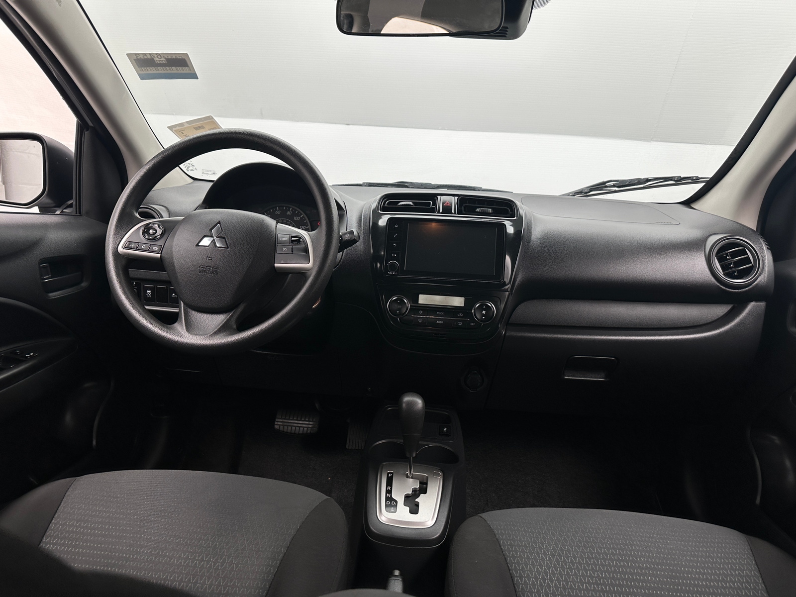 Thumbnail: 2023 Mitsubishi Mirage G4 - 3