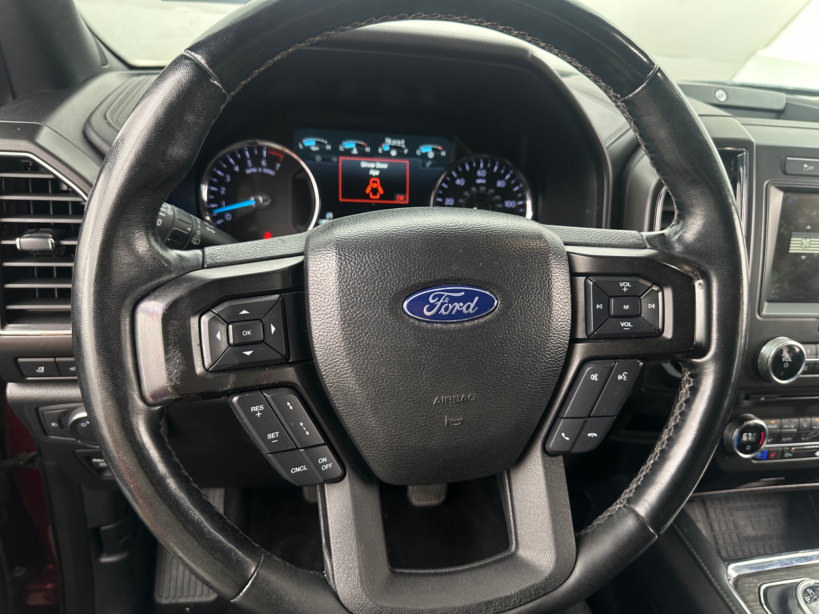Thumbnail: 2018 Ford Expedition - 4