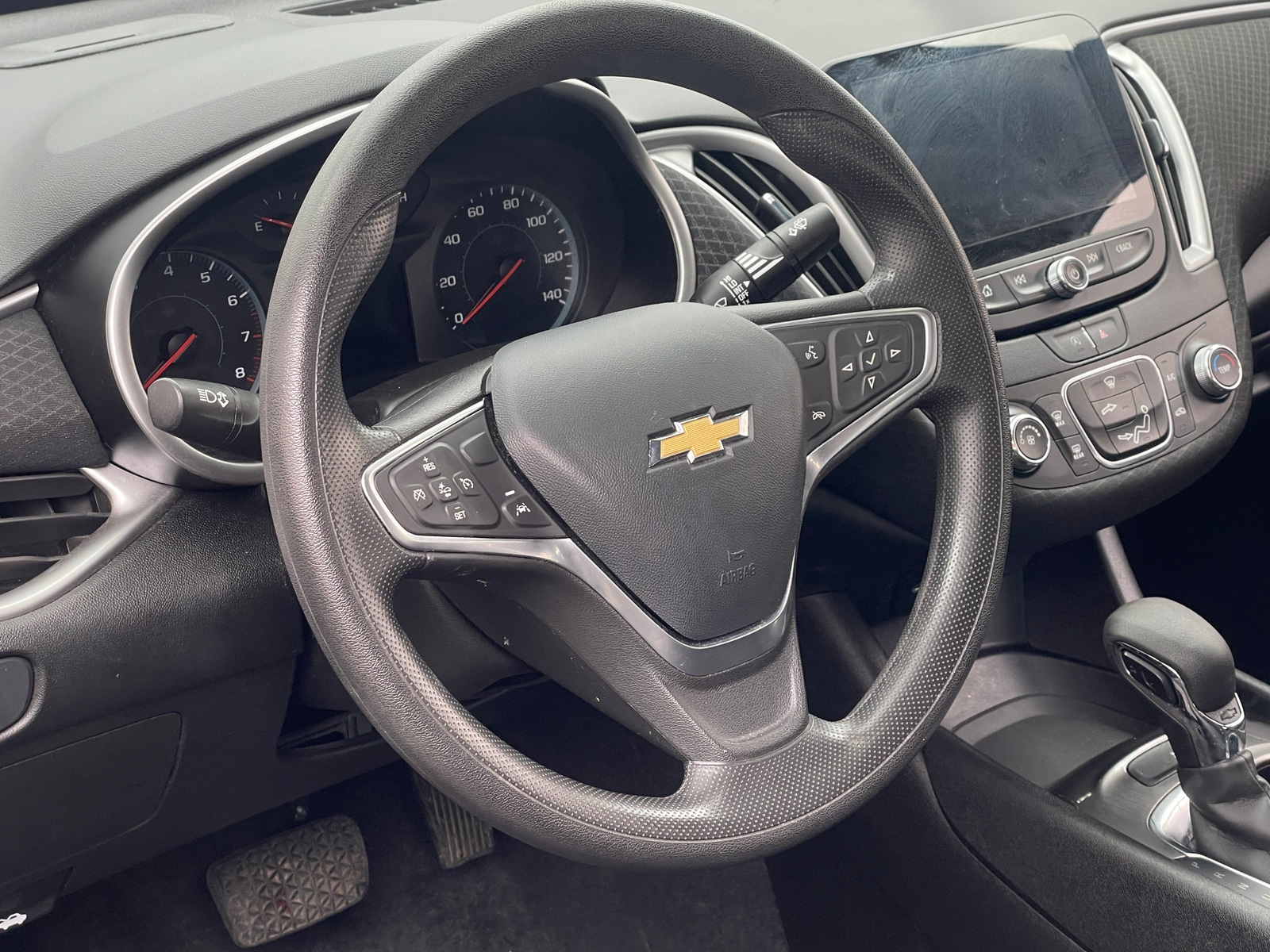 Thumbnail: 2023 Chevrolet Malibu - 5