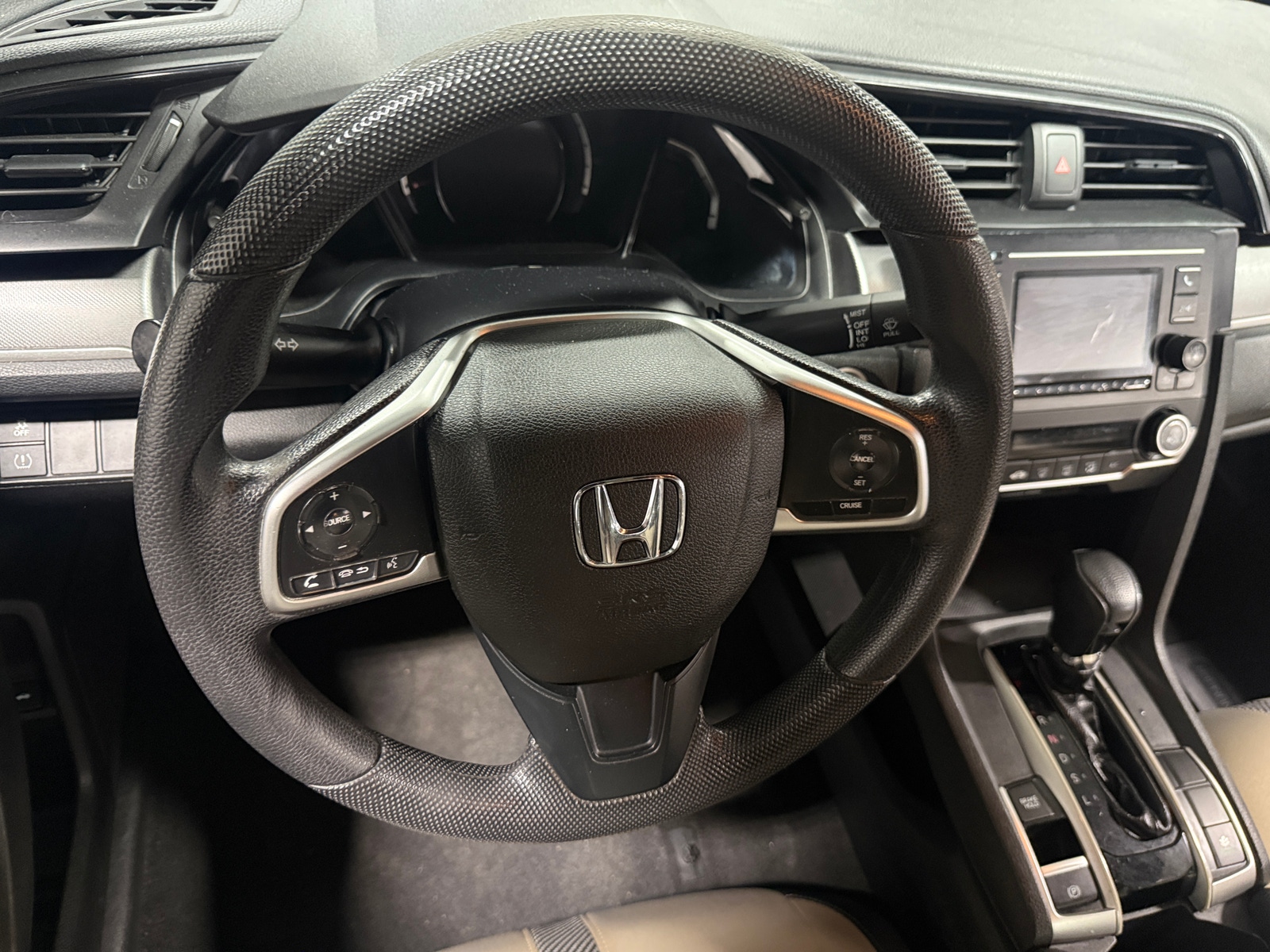 Thumbnail: 2018 Honda Civic - 4