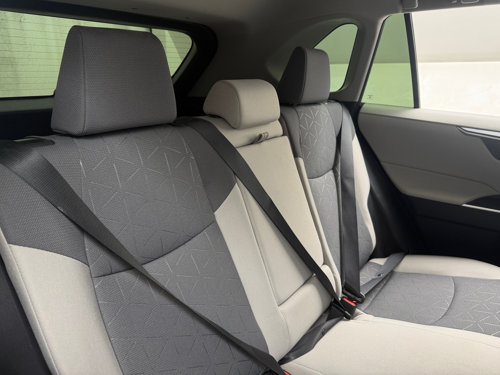 Thumbnail: 2024 Toyota RAV4 - 6