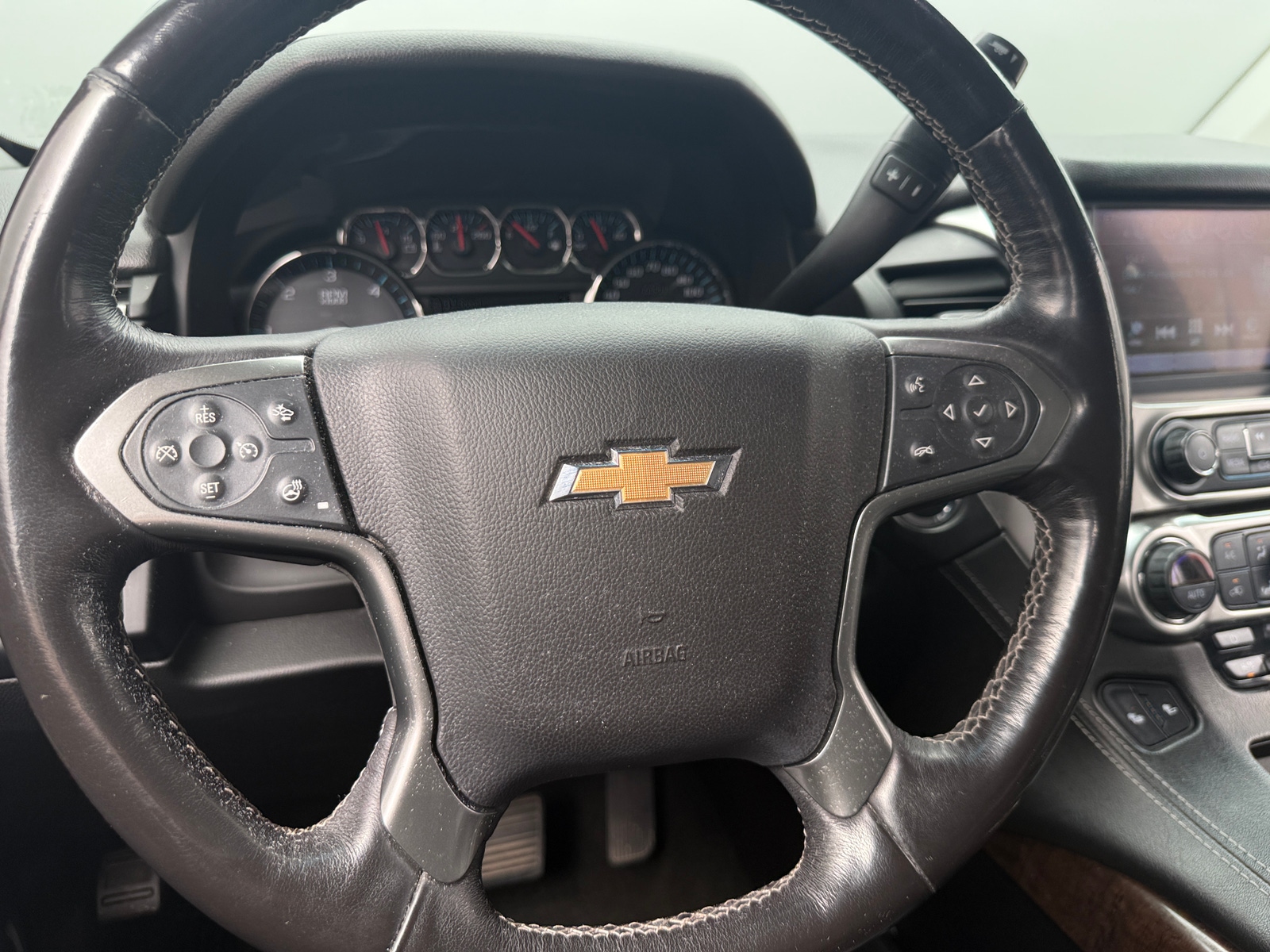 Thumbnail: 2018 Chevrolet Tahoe - 4