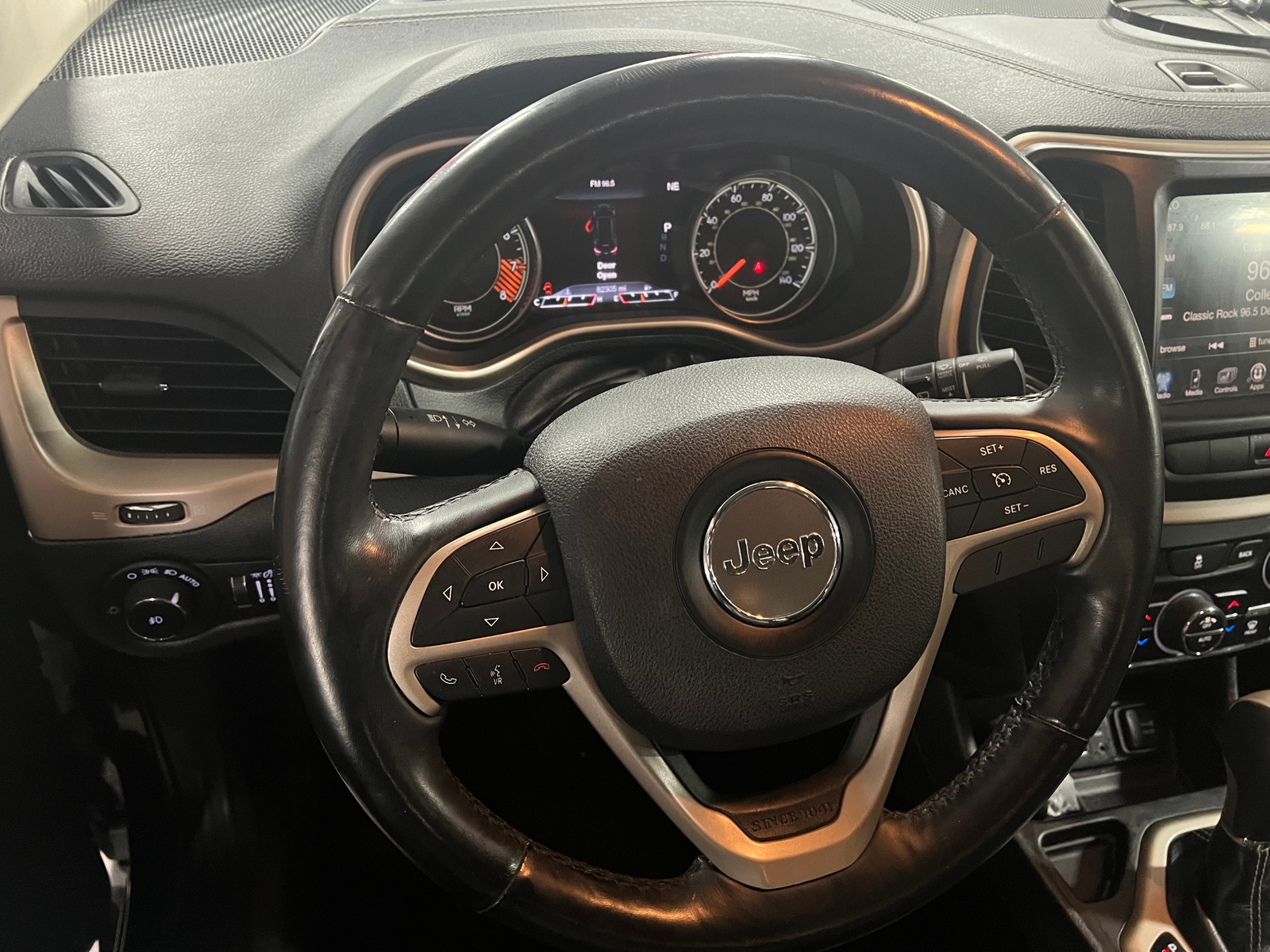 Thumbnail: 2014 Jeep Cherokee - 4
