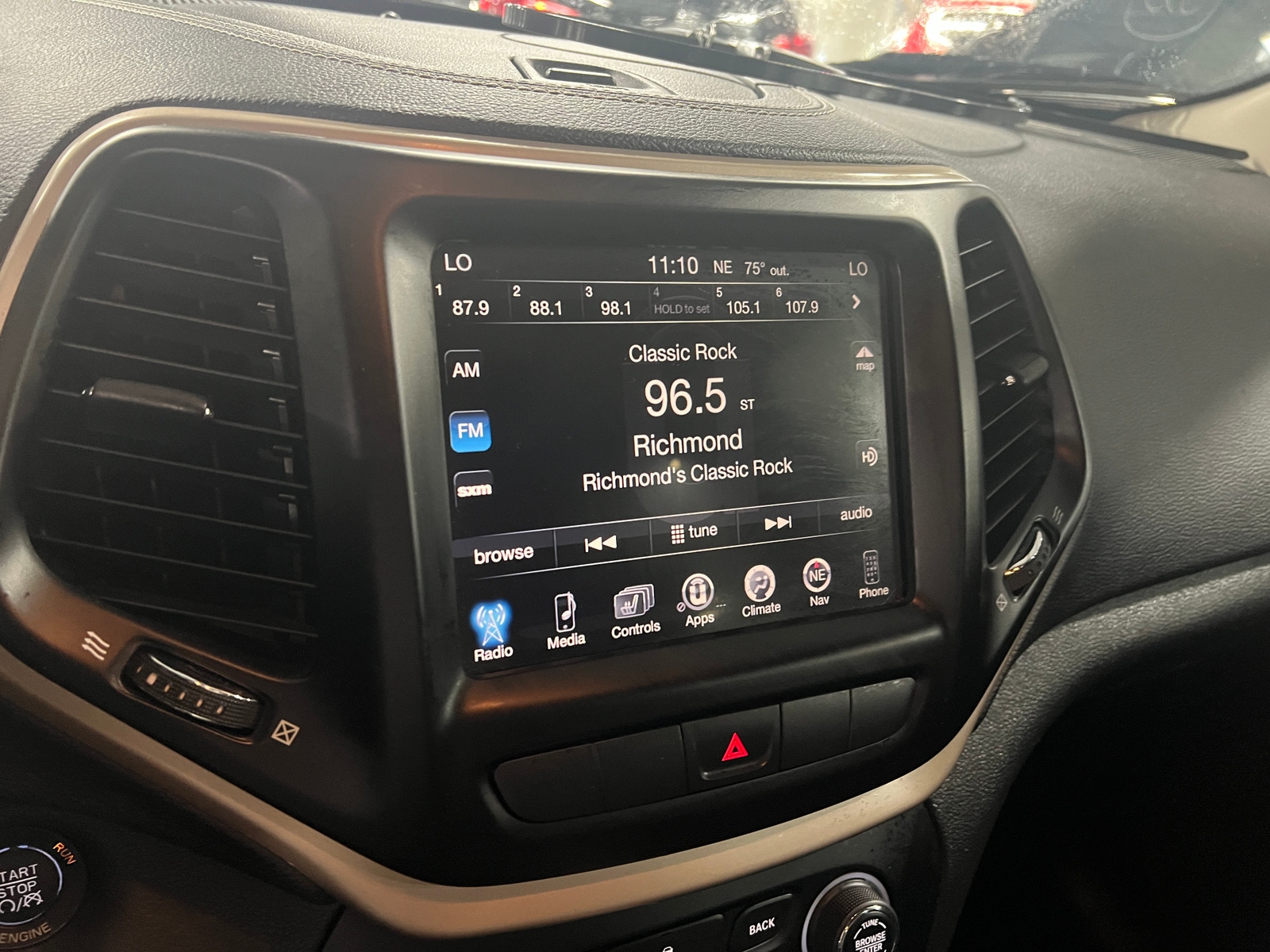 Thumbnail: 2014 Jeep Cherokee - 3