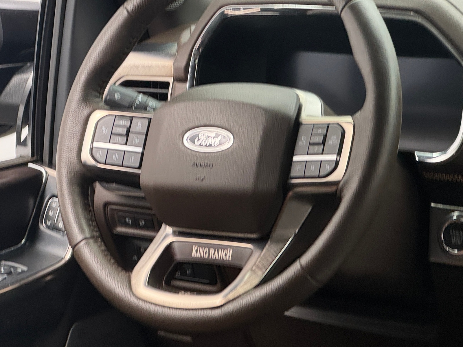Thumbnail: 2022 Ford Econoline - 4
