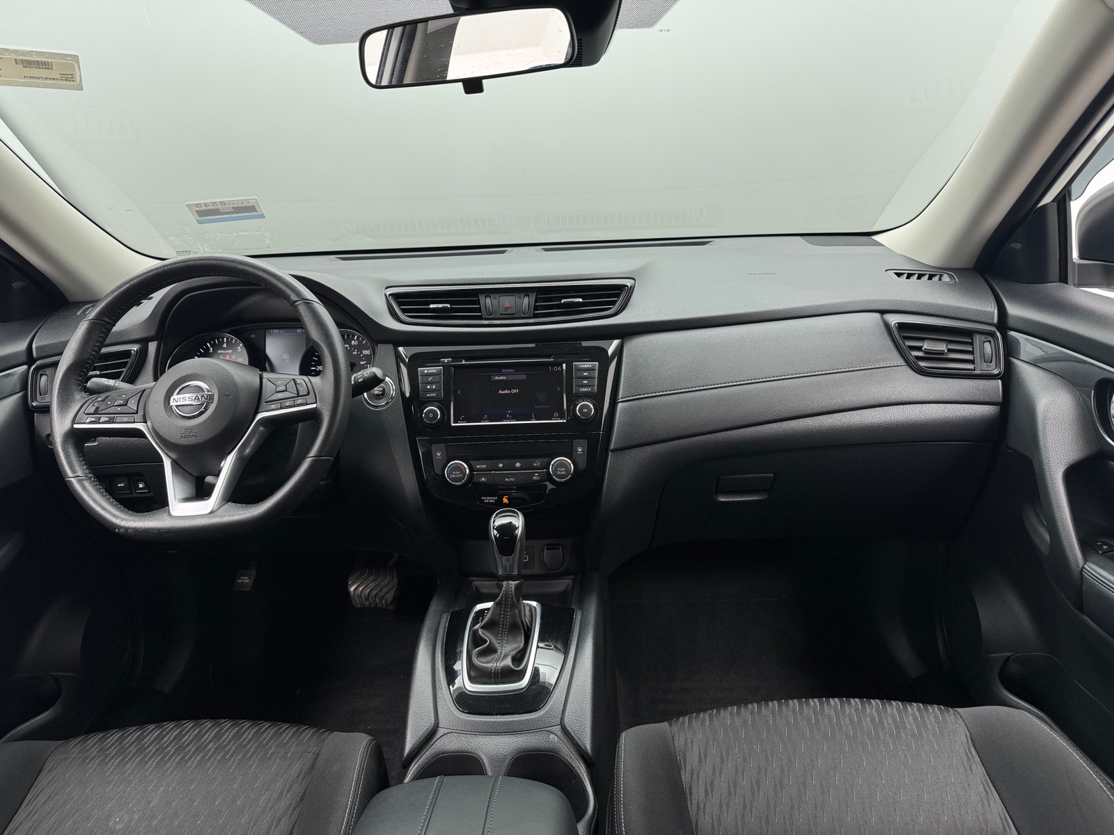 Thumbnail: 2020 Nissan Rogue - 3