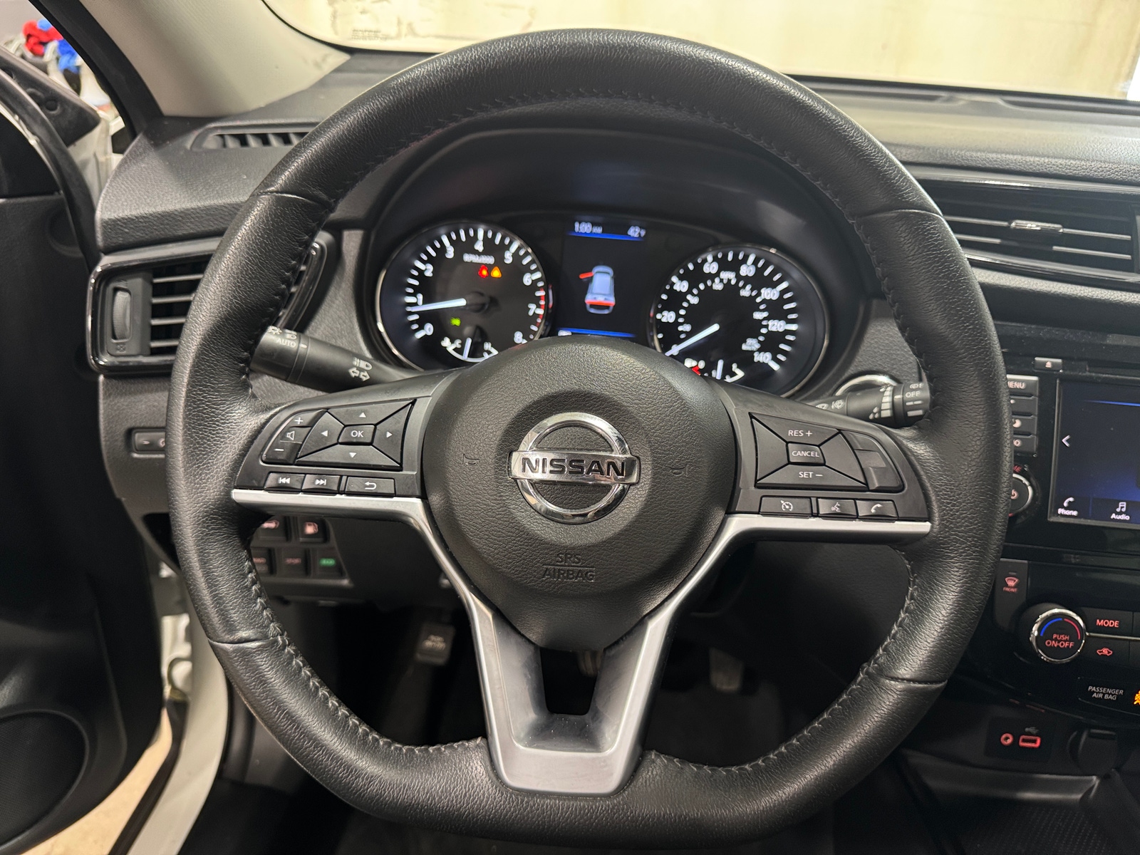 Thumbnail: 2020 Nissan Rogue - 5
